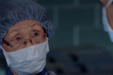 "Grey's Anatomy" met en lumière la haine anti-asiatique dans le dernier épisode de la saison 18 - 5