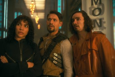 La bande-annonce de la saison 3 de Umbrella Academy taquine Sparrows vs Umbrellas - 10