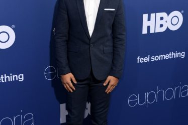La star d'Euphoria Javon Walton rejoint la saison 3 de The Umbrella Academy - 9