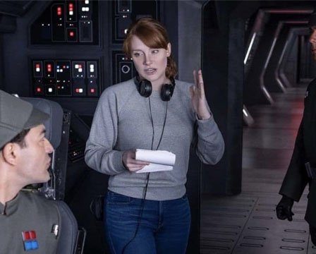 Le réalisateur Bryce Dallas Howard revient pour la saison 3 de Mandalorian - 103