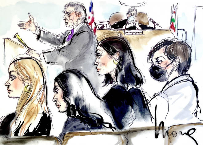 Les Kardashian sont rôtis sur leurs croquis d'audience du procès de Blac Chyna 3 Khloé, Kim, Kylie et Kris Jenner comparaissent devant le tribunal dans le cadre du procès de Blac Chyna