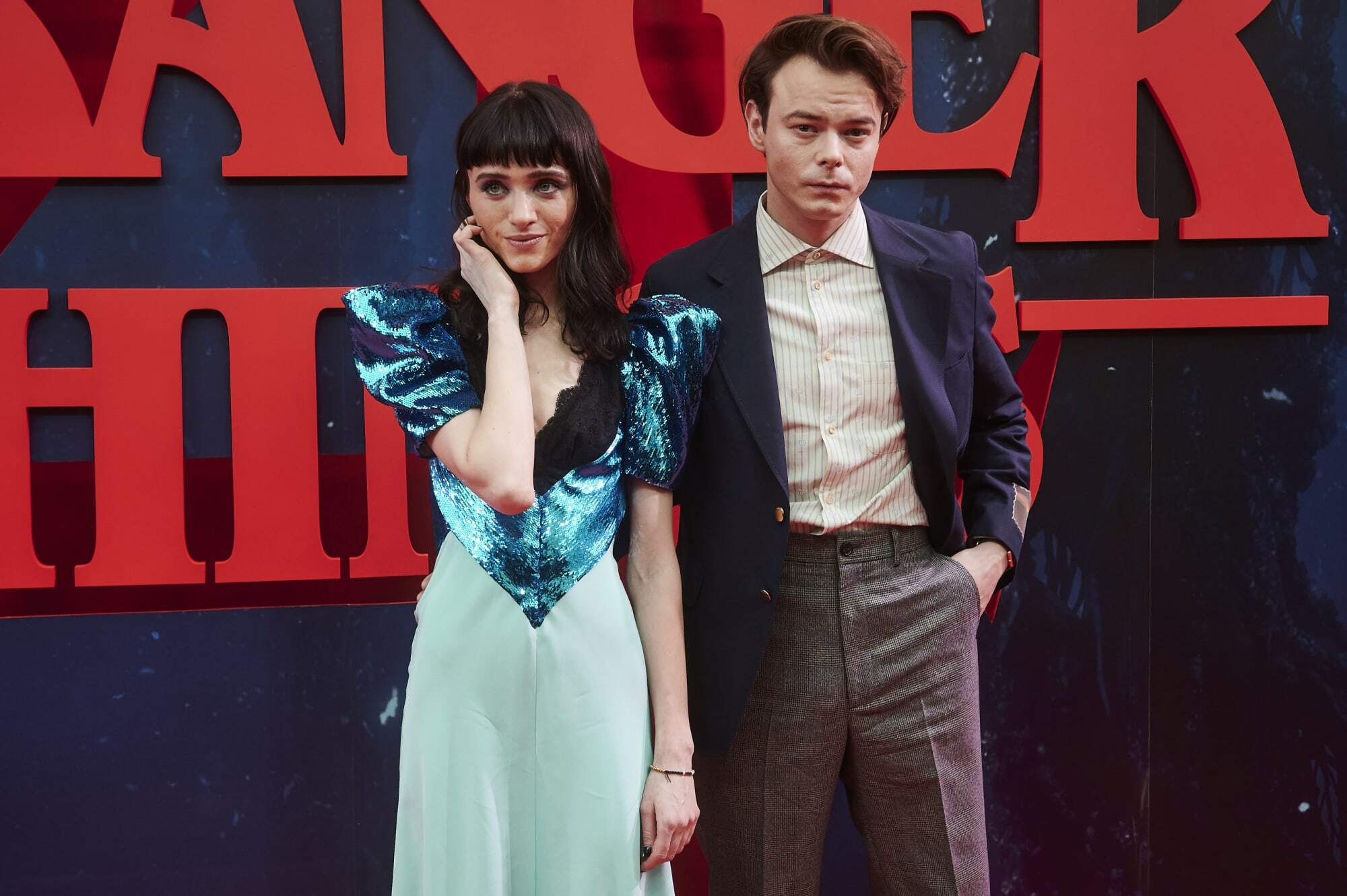 Les stars de Stranger Things, Charlie Heaton et Natalia Dyer, sont-elles mariées ? 2 Les stars de Stranger Things, Charlie Heaton et Natalia Dyer, sont-elles mariées ? - 1