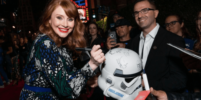 Bryce Dallas Howard à la première de Star Wars : The Mandalorian