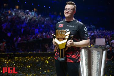 Les meilleurs points forts du PGL Antwerp CS:GO Major - 9