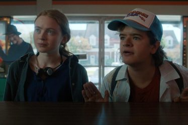 Oeufs de Pâques «Stranger Things» - Comment la saison 4 rend hommage à Freddy Krueger (Spoilers!) - 7