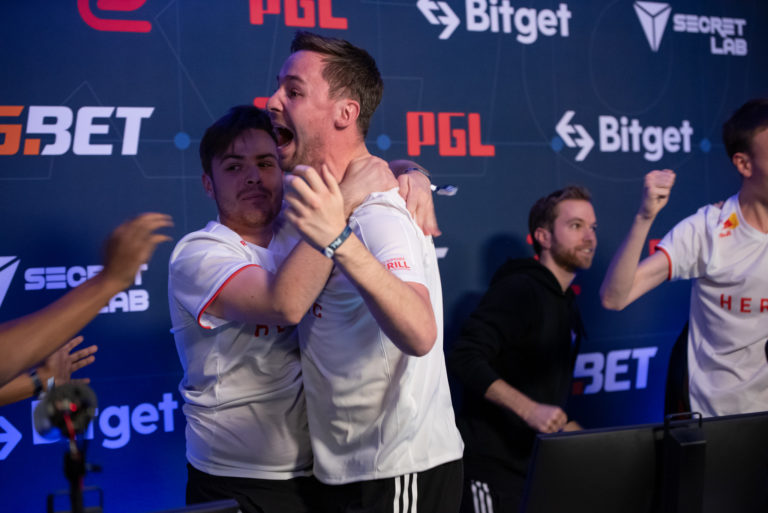 L'héroïque stoppe le retour de Vitality et s'assure une place en séries éliminatoires du PGL Antwerp Major 2 L'héroïque stoppe le retour de Vitality et s'assure une place en séries éliminatoires du PGL Antwerp Major - 1