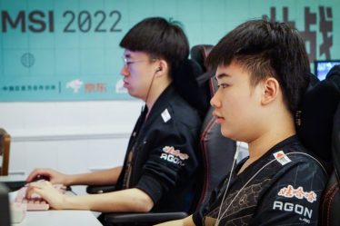 Après l'effacement du record, RNG remporte son « premier » match du MSI 2022 contre les Wildcats d'Istanbul - 7