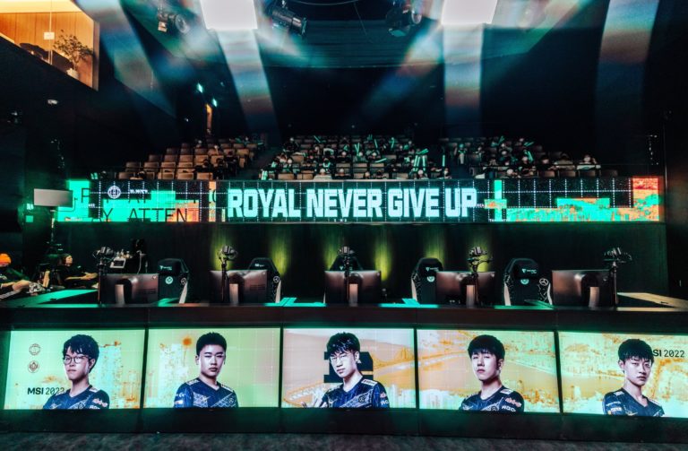 Blockbuster LPL: RNG échange Bin à Bilibili Gaming contre Breathe après la victoire du MSI 2 Blockbuster LPL: RNG échange Bin à Bilibili Gaming contre Breathe après la victoire du MSI - 1