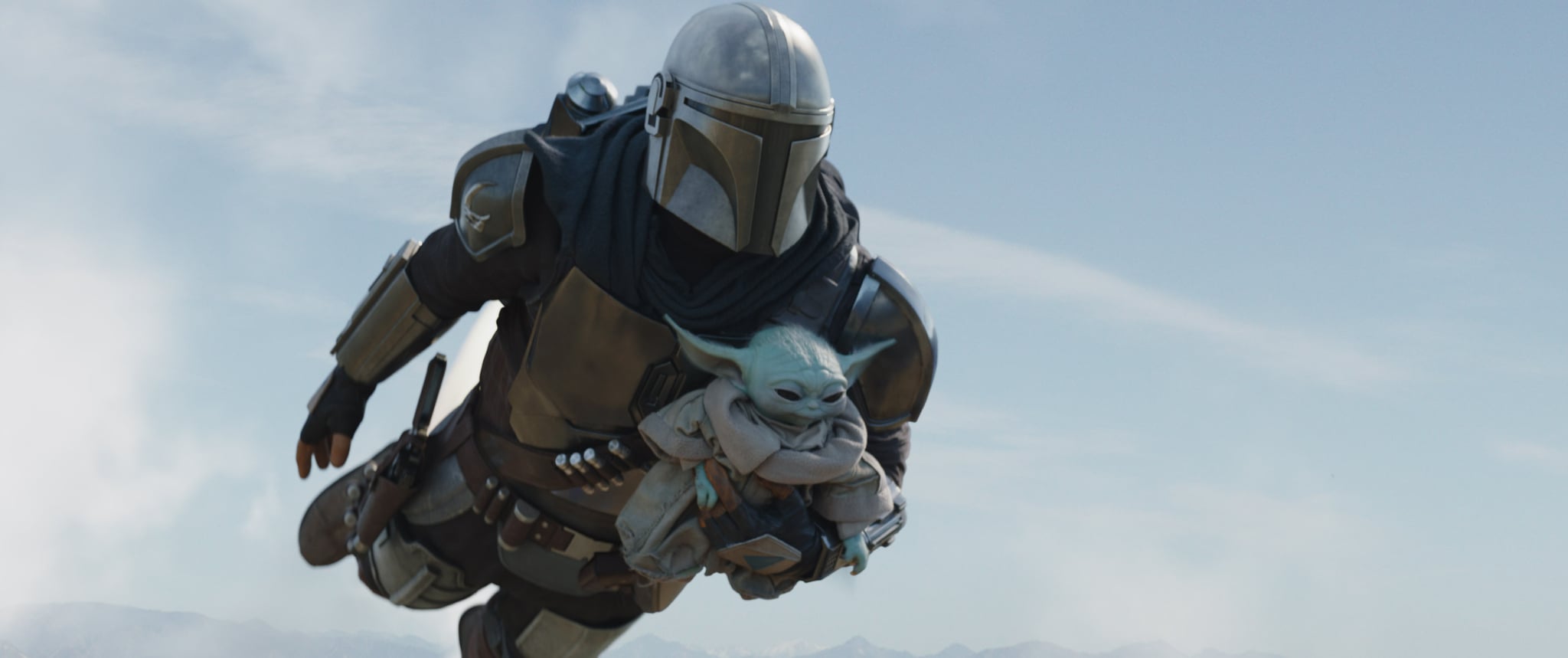 Le Mandalorien (Pedro Pascal) et Grogu dans THE MANDALORIAN de Lucasfilm, saison 2, exclusivement sur Disney+. © 2020 Lucasfilm Ltd. & ™. Tous les droits sont réservés. Le Mandalorien (Pedro Pascal) et Grogu dans THE MANDALORIAN de Lucasfilm, saison 2, exclusivement sur Disney+. © 2020 Lucasfilm Ltd. & ™. Tous les droits sont réservés.