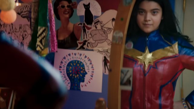 Rencontrez les Khans et leurs amis dans ces affiches de personnages de Mme Marvel 2 Rencontrez les Khans et leurs amis dans ces affiches de personnages de Mme Marvel - 1