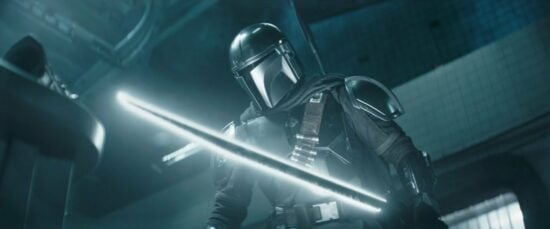 "Star Wars" Jon Favreau "écrit actuellement" "The Mandalorian" Saison 4 3 Peter Pascal comme Mandalorien