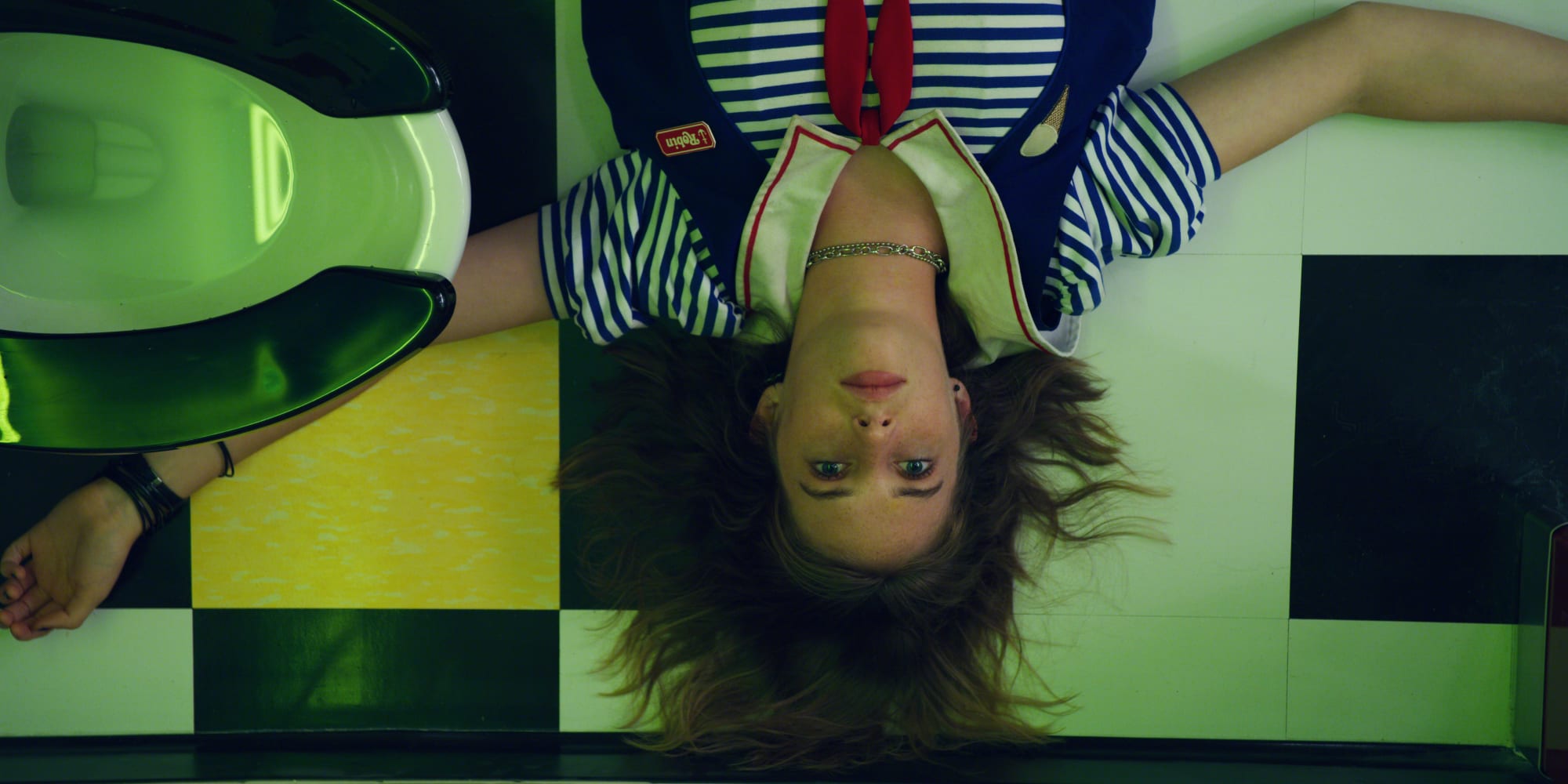 Tammy Thompson est-elle dans Stranger Things saison 4 partie 1 ? (Qui est-elle?) 2 Tammy Thompson est-elle dans Stranger Things saison 4 partie 1 ? (Qui est-elle?) - 1