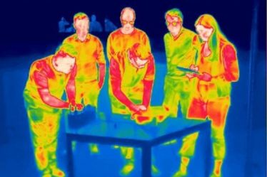 Un nouveau type de cellule thermophotovoltaïque produit de l'électricité en pleine nuit › Geeky News - 3