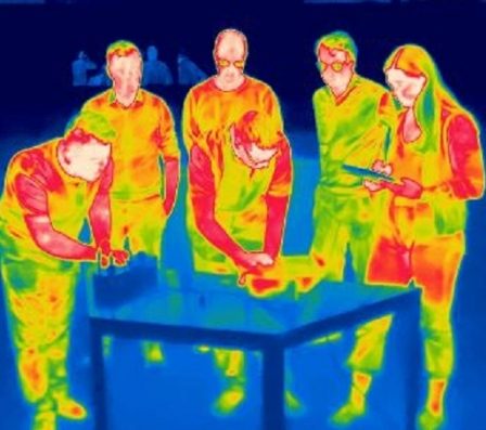 Un nouveau type de cellule thermophotovoltaïque produit de l'électricité en pleine nuit › Geeky News 20 Un nouveau type de cellule thermophotovoltaïque produit de l'électricité en pleine nuit › Geeky News - 19