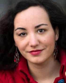 Un présentateur de journaux télévisés français fait face à de multiples allégations d'infractions sexuelles | France 1 Florence Porcel.