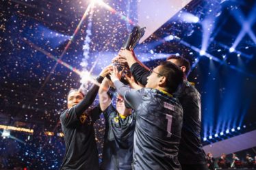 EG Inspired, C9 Berserker parmi les 5 meilleurs candidats pour le titre de MVP du Summer Split des LCS 2022 - 9