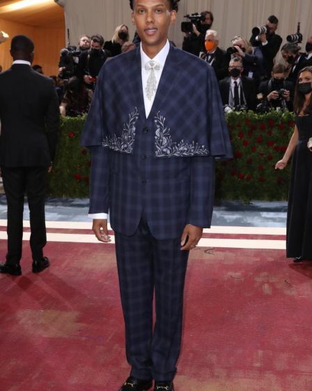 les plus belles et les plus malheureuses images du Met Gala 2022 (photo) › Geeky News 49 les plus belles et les plus malheureuses images du Met Gala 2022 (photo) › Geeky News - 48