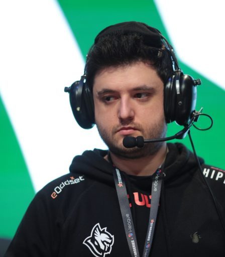 Peacemaker dit qu'il est à nouveau autorisé à entraîner dans CS: GO après avoir été débarrassé de l'accusation de bogue spectateur de l'entraîneur 20 Peacemaker dit qu'il est à nouveau autorisé à entraîner dans CS: GO après avoir été débarrassé de l'accusation de bogue spectateur de l'entraîneur - 19