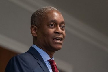 Exclusif: Bostic de la Fed affirme que l'idée d'une pause de septembre n'est pas liée à un sauvetage imminent du marché - 5