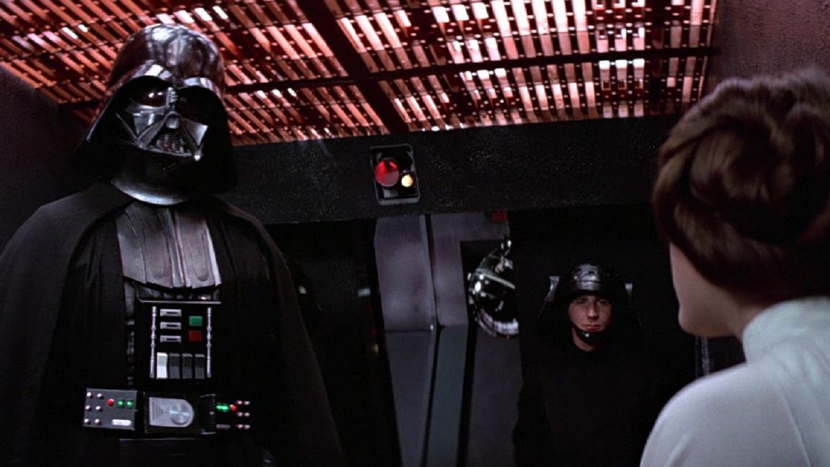 La jeune Leia affiche-t-elle des pouvoirs de force dans OBI-WAN KENOBI ? 7 Dark Vador interroge la princesse Leia dans Un nouvel espoir.