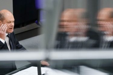 Les pays occidentaux s'engagent à envoyer plus d'armes de meilleure qualité à l'Ukraine - 9