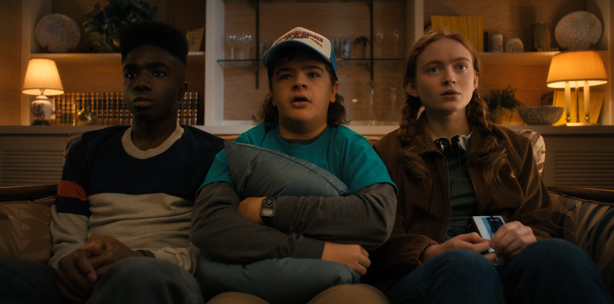 Stranger Things Le runtime final de la saison 4 officiellement dévoilé ! (et c'est long) 2 Stranger Things Le runtime final de la saison 4 officiellement dévoilé ! (et c'est long) - 1