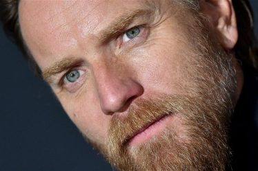 "Obi-Wan Kenobi" devient la première de Disney+ la plus regardée à ce jour - 9