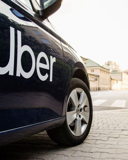 Oubliés dans les Ubers : téléphones, tire-lait, dentiers 28 Oubliés dans les Ubers : téléphones, tire-lait, dentiers - 27