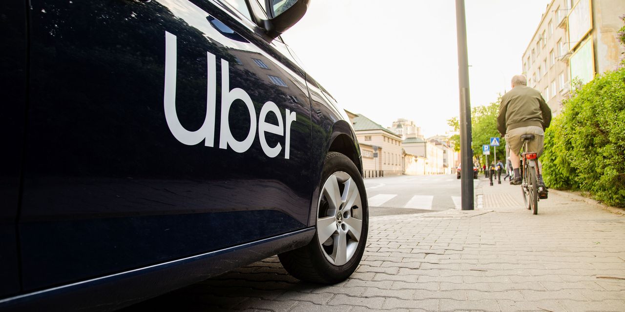 Oubliés dans les Ubers : téléphones, tire-lait, dentiers 2 Oubliés dans les Ubers : téléphones, tire-lait, dentiers - 1