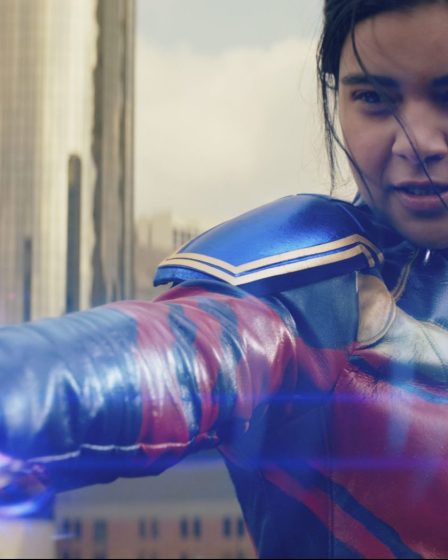 'Mme. Les réalisateurs de Marvel sur les influences du MCU et la collaboration avec OG "Batman" - 98