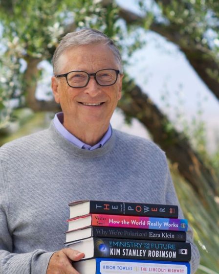 Les 5 livres de Bill Gates pour l'été "semblent assez lourds", mais ce sont d'excellentes lectures 62 Les 5 livres de Bill Gates pour l'été "semblent assez lourds", mais ce sont d'excellentes lectures - 61