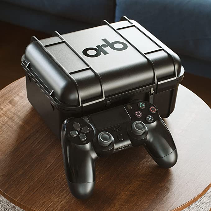 Thumbs Up - Étui de transport et chargeur pour manette de jeu Orb Case-X