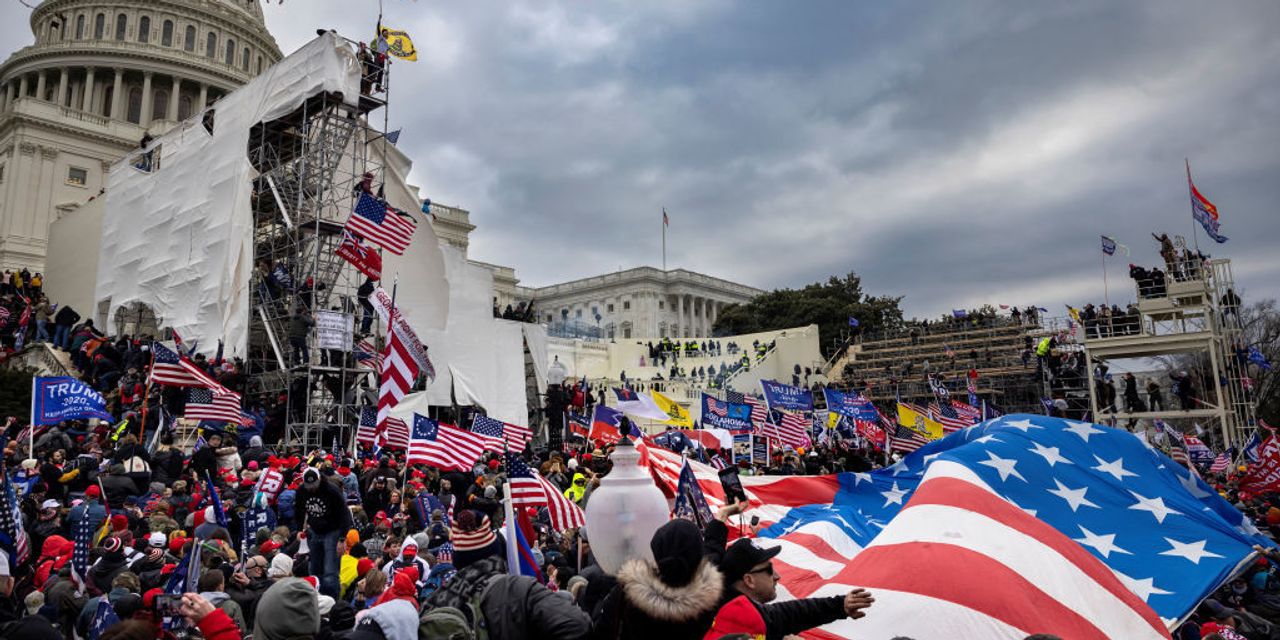 Le comité restreint bipartite du 6 janvier tiendra une audience aux heures de grande écoute jeudi. Voici ce que vous devez savoir maintenant. 2 Le comité restreint bipartite du 6 janvier tiendra une audience aux heures de grande écoute jeudi. Voici ce que vous devez savoir maintenant. - 1