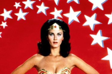 "Wonder Woman" Lynda Carter arrête les critiques de Matthew McConaughey - 5