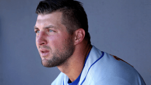 Valeur nette de Tim Tebow, vie et carrière de football 4 Tim Tebow
