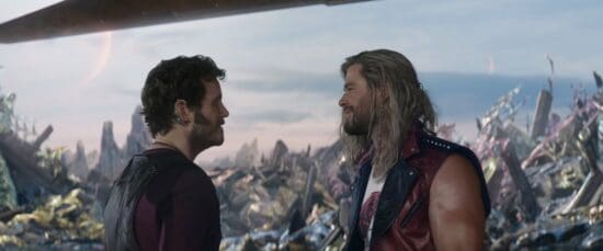 Chris Pratt comme Star-Lord (à gauche)