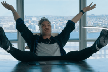 Le film 'Star Wars' de Taika Waititi Up In the Air pourrait recevoir un autre retard - 9