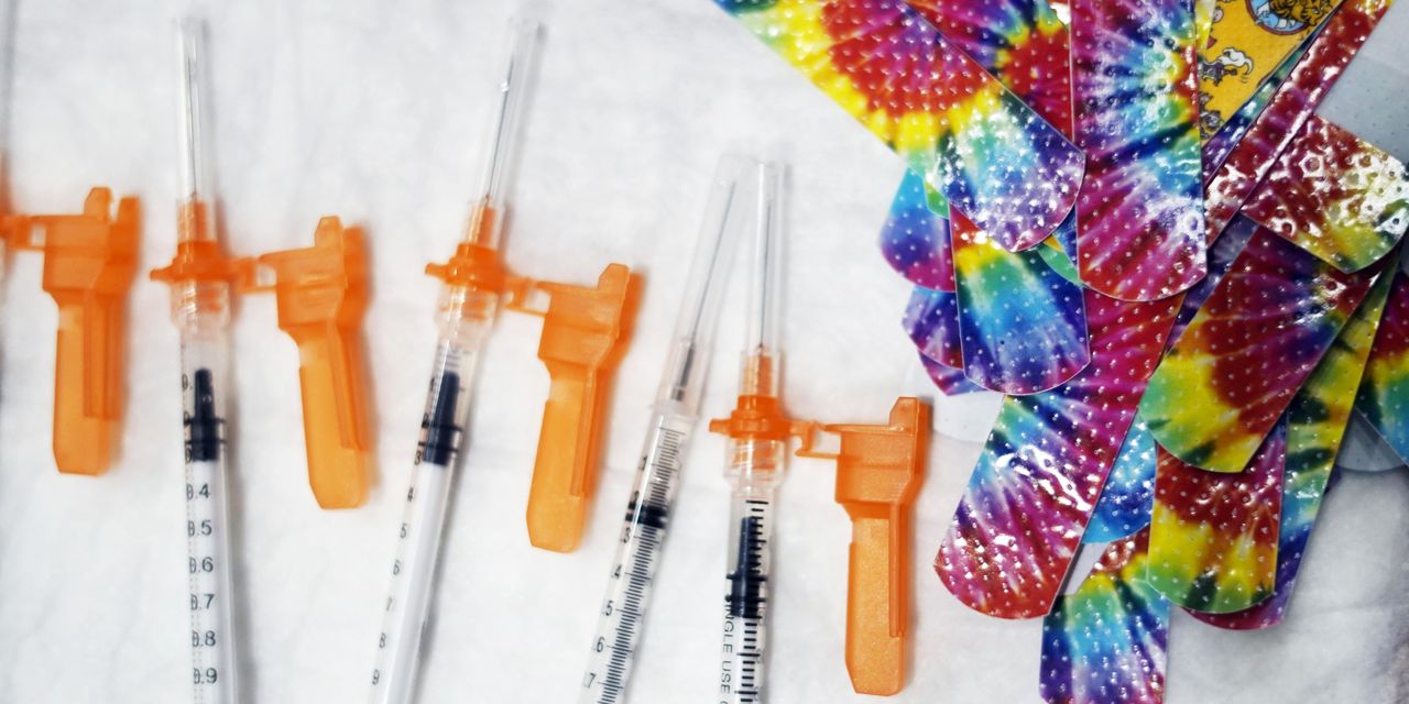 La FDA déclare que le vaccin COVID-19 de Pfizer semble efficace pour les enfants de moins de 5 ans 2 La FDA déclare que le vaccin COVID-19 de Pfizer semble efficace pour les enfants de moins de 5 ans - 1