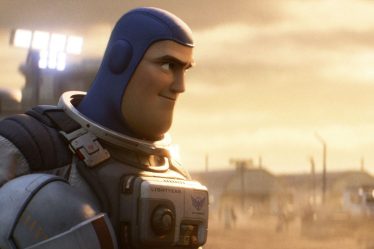 «Lightyear» interdit dans certains pays pour un baiser homosexuel, selon un rapport - 7
