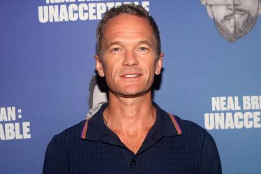 Les photos de tournage de Doctor Who révèlent un nouveau regard sur NPH à l'occasion du 60e anniversaire - 5