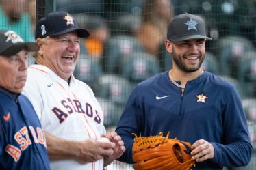 Papas fiers - Lance McCullers Sr., d'autres papas astros s'émerveillent de ce que leurs fils ont fait dans la vitrine de la fête des pères d'astros bien-être - 5