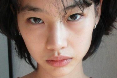 Jung Ho-yeon était "si heureux" de la filmer 'Squid Game' Scène de mort - 7
