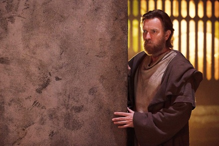 Qui est Grant Feely ? À propos du jeune Luke Skywalker dans 'Obi-Wan Kenobi' – Hollywood Life - 4