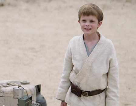 Qui est Grant Feely ? À propos du jeune Luke Skywalker dans 'Obi-Wan Kenobi' – Hollywood Life - 126