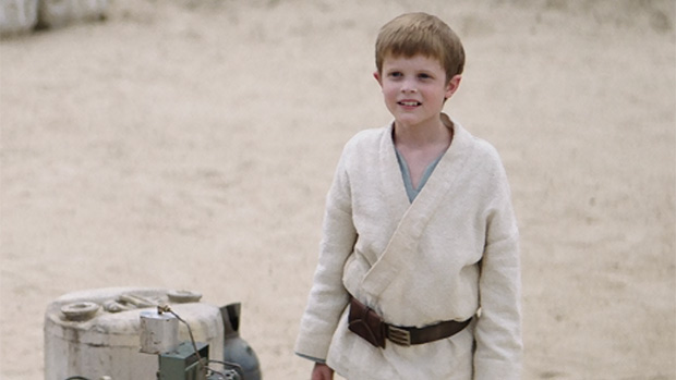 Qui est Grant Feely ? À propos du jeune Luke Skywalker dans 'Obi-Wan Kenobi' – Hollywood Life 2 Qui est Grant Feely ? À propos du jeune Luke Skywalker dans 'Obi-Wan Kenobi' – Hollywood Life - 1