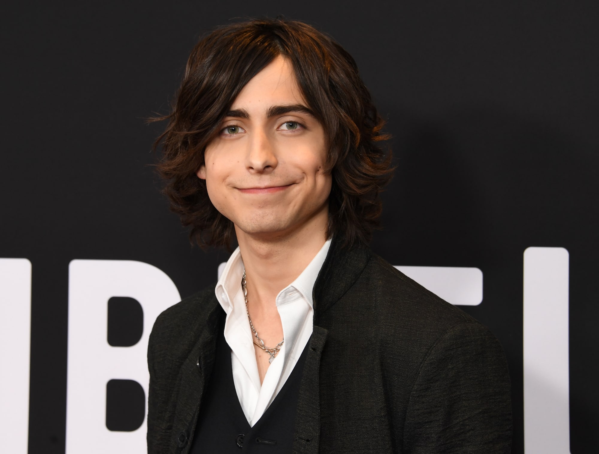 Quelle est la hauteur du Umbrella Academy étoile? 2 Quelle est la hauteur du Umbrella Academy étoile? - 1