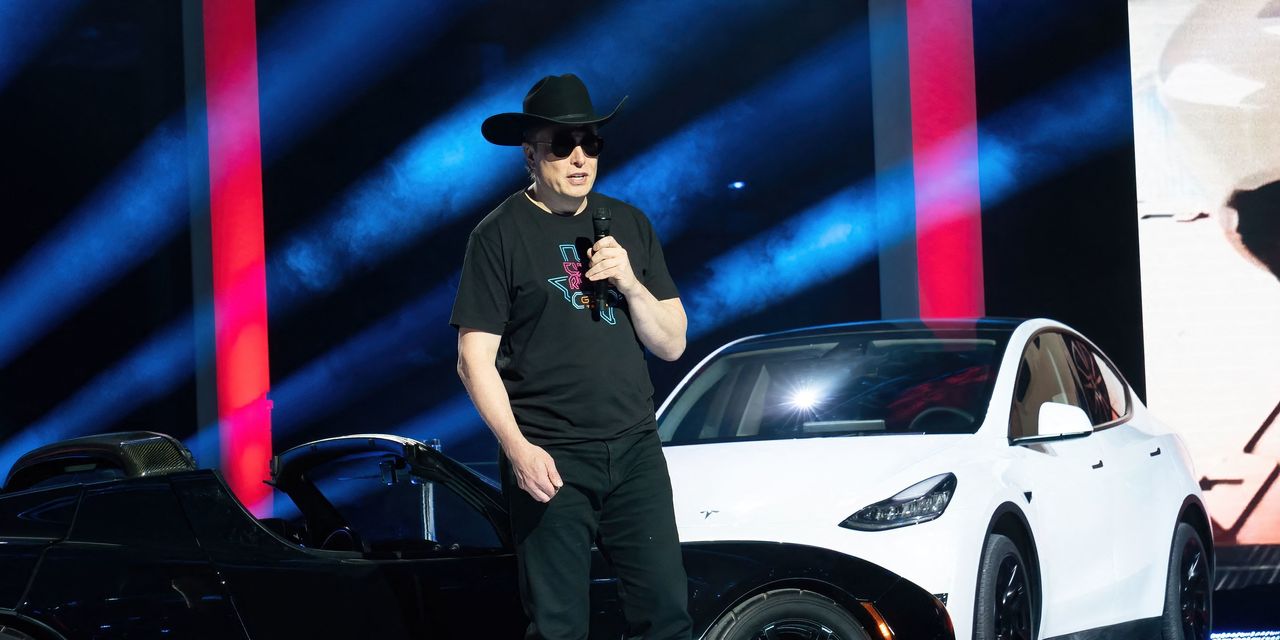 Les nouvelles usines de Tesla sont de "gigantesques fournaises à argent", déclare Elon Musk 2 Les nouvelles usines de Tesla sont de "gigantesques fournaises à argent", déclare Elon Musk - 1