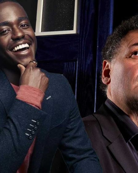 "Ncuti Gatwa est magnifique": Steven Moffat, showrunner légendaire de Doctor Who, fait l'éloge du nouveau casting de Doctor Who 36 "Ncuti Gatwa est magnifique": Steven Moffat, showrunner légendaire de Doctor Who, fait l'éloge du nouveau casting de Doctor Who - 35