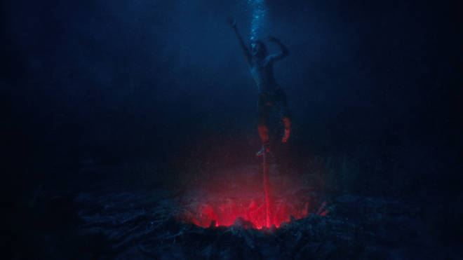 Est-ce que Steve meurt dans Stranger Things 4 ? Les fans sont convaincus que Steve meurt dans le volume 2 4 Stranger Things 4: Steve est entraîné dans l'Upside Down