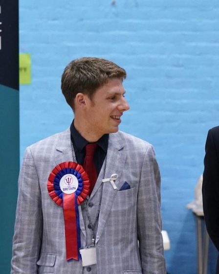 Le Premier ministre britannique Johnson subit un coup dur après la défaite des conservateurs à deux élections partielles - 47